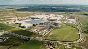 Volkswagen otevřel nejmodernější výrobní závod pro nový Crafter v polském městě Września