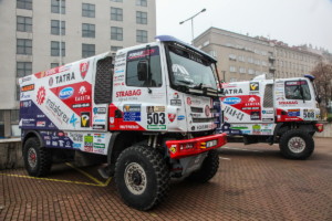 Tatra Buggyra Racing odjíždí s nejsilnější sestavou. Kolomý a Loprais chtějí urvat beduína