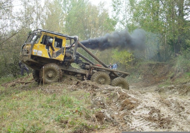 TRUCK TRIAL / Foto zdroj: TRUCK TRIAL TEAM Horní Jiřetín