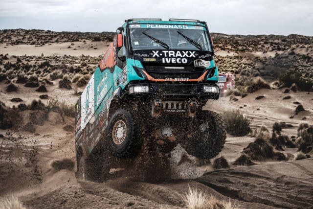 DAKAR 2017 - VAN GINKEL WULFERT (nld) VAN DONKELAAR BERT (nld) KOFMAN ERIK (nld) IVECO PETRONAS TEAM DE ROOY IVECO / Foto: Frederic Le Floc'h / DPPI