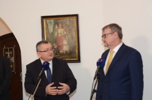 Výstavba dálničního propojení Česka a Polska pokračuje, ministři podepsali budoucí spojení D11 a S3 / Foto zdroj: Ministerstvo dopravy ČR