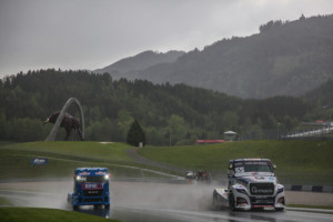 Adam Lacko a Alen Draganovič - první závodní den na Red Bull Ringu / Foto zdroj: BUGGYRA media