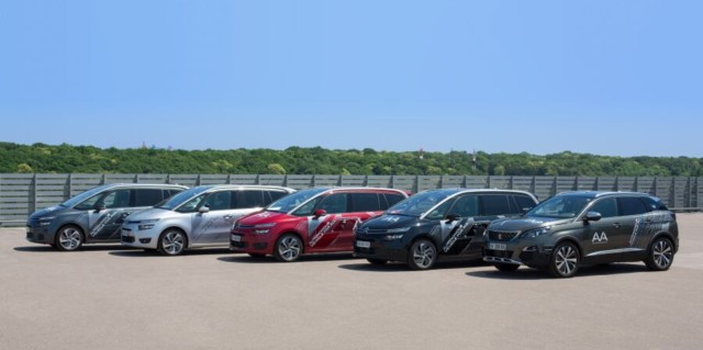 Veřejnost si na Dnech inovací mohla vyzkoušet bezpečný a intuitivní autonomní vůz skupiny PSA / Foto: autor Guillot Alexis/ copyright Groupe PSA, Direction de la communication