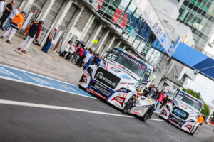 Lacko na Nürburgringu dvakrát vyhrál, Vršecký si comeback protrpěl! / Foto zdroj: BUGGYRA media