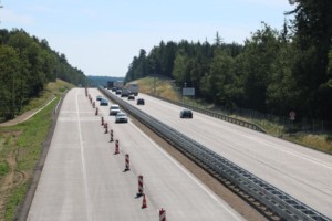 Nová D1 má dalších modernizovaných 5,5 kilometru, otevírá se úsek mezi Velkou Bíteší a Devíti kříži / Foto zdroj: Ministerstvo dopravy ČR