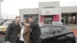 Co byste udělali, kdyby se během jízdy na zadním sedadle vašeho auta objevil Marek Ztracený? / Foto zdroj: NISSAN