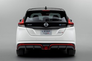 Nissan představuje na autosalonu v Tokiu koncept LEAF NISMO / Foto zdroj: NISSAN