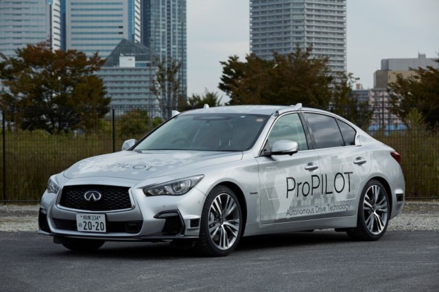 Nissan testuje technologii plně autonomního prototypu v ulicích Tokia / Foto zdroj: NISSAN