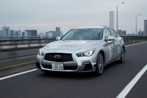 Nissan testuje technologii plně autonomního prototypu v ulicích Tokia / Foto zdroj: NISSAN