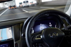 Nissan testuje technologii plně autonomního prototypu v ulicích Tokia / Foto zdroj: NISSAN