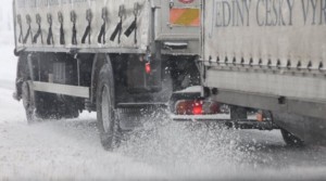 Řidičům začala povinnost přezout na zimní pneumatiky / Foto zdroj: Ministerstvo dopravy ČR