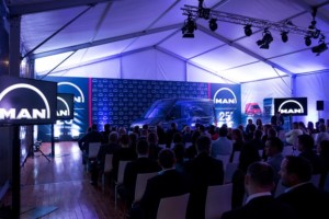 Začátek listopadu byl ve znamení oficiálních oslav čtvrtstoletí společnosti MAN / Foto zdroj: MAN Truck & Bus Czech Republic s.r.o.