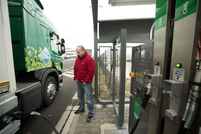 DB Schenker do své flotily zařadil kamiony na CNG / Foto zdroj: DB Schenker