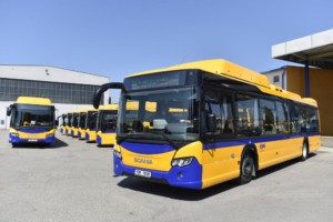 Scania předala spo­leč­nos­ti BORS Břeclav 8 nových autobusů na CNG / Foto zdroj: Scania Czech Republic, s.r.o. 