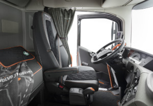 Speciální edice Volvo FH k 25. výročí – pocta ikoně / Foto zdroj: Volvo Group Czech Republic, s.r.o.