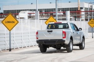 Nissan reaguje na růst celosvětové poptávky rozšířením výroby pick-upu Navara / Foto zdroj: NISSAN