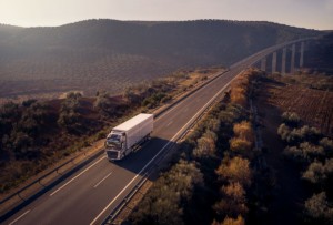 Nové Volvo FH se systémem I-Save snižuje spotřebu paliva až o 7 % / Foto zdroj:  Volvo Group Czech Republic, s.r.o.