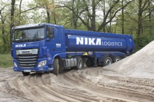 Technicky elegantní, ekonomicky výhodný: DAF se systémem GINAF HydroAxle+ / Foto zdroj: DAF Trucks CZ, s.r.o. 
