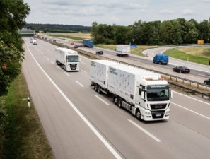 Přeprava v autonomních kamionech: vědci vidí v zavedení platooningu do praxe velký potenciál / Foto zdroj: DB Schenker