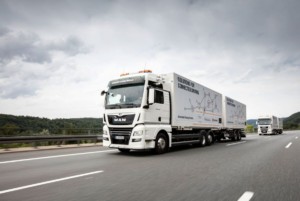 Přeprava v autonomních kamionech: vědci vidí v zavedení platooningu do praxe velký potenciál / Foto zdroj: DB Schenker
