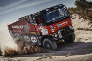 Renault TRUCKS - tým MKR - Libya Rally