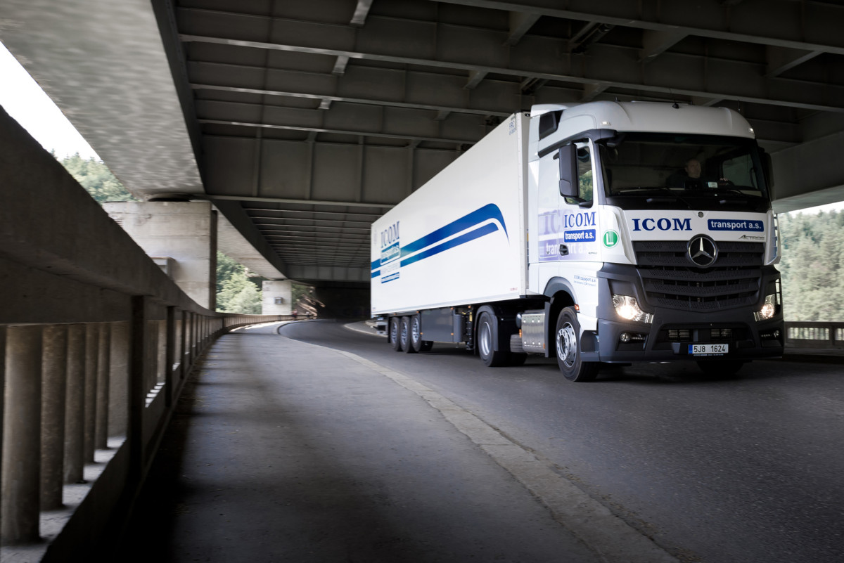 Jaké to je řídit kamion nebo autobus? (foto ICOM transport a.s.)