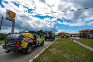 Macík a Kvapil finišují přípravy na přejímku techniky. Oslavu Silvestra neplánuje ani jeden (Foto zdroj: Big Shock Racing)