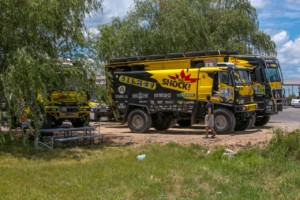 Macík a Kvapil finišují přípravy na přejímku techniky. Oslavu Silvestra neplánuje ani jeden (Foto zdroj: Big Shock Racing)