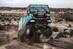DAKAR 2017 - VAN GINKEL WULFERT (nld) VAN DONKELAAR BERT (nld) KOFMAN ERIK (nld) IVECO PETRONAS TEAM DE ROOY IVECO / Foto: Frederic Le Floc'h / DPPI