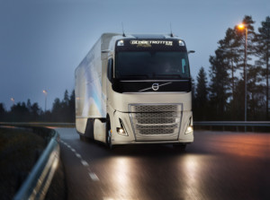 Společnost Volvo Trucks na svém nejnovějším koncepčním vozidle testuje hybridní hnací ústrojí pro dálkovou přepravu / Foto zdroj: Volvo Group Czech Republic s.r.o.