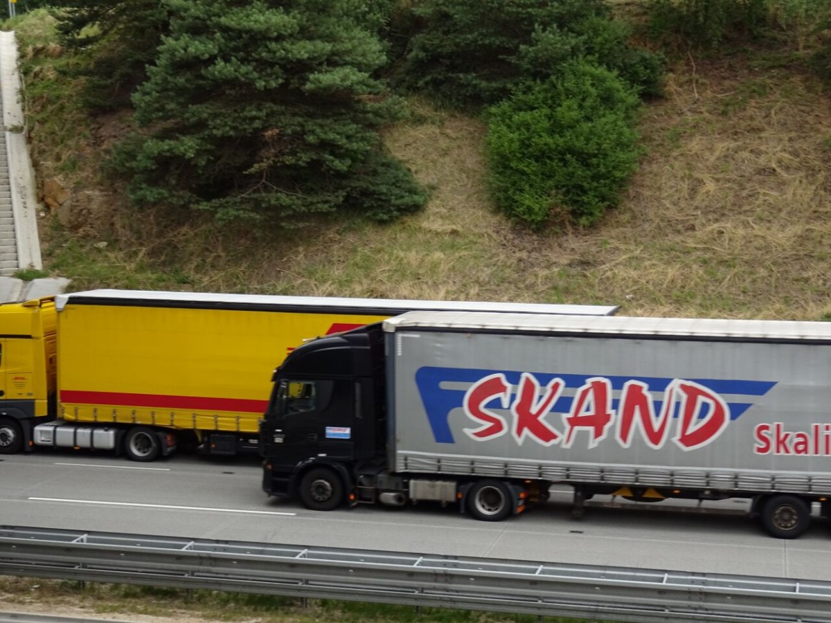 Ředitelství silnic a dálnic podepsalo s Českou kanceláří pojistitelů dohodu o spolupráci při odstraňování překážek na dálnicích D4 a D7 / Ilustrační foto -© 2016 GALLARD TRANSPORT s.r.o.