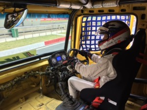 Vršecký bral v Indii bank – foto z Tata Motors T1 Prima Truck Racing / Foto: BUGGYRA media