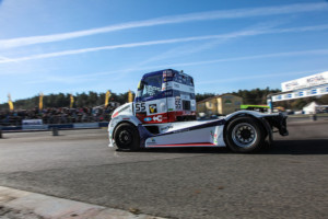 Jezdci týmu Buggyra Racing si davy fanoušků v Sosnové užívali! / Foto zdroj: BUGGYRA media