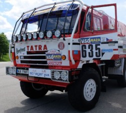 Znovuzrození dakarské legendy: TATRA TRUCKS zrenovovala a ukázala jeden ze svých prvních dakarských závodních vozů / Foto zdroj: TATRA TRUCKS a.s.