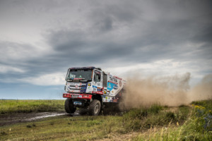 Kolomý slaví druhé vítězství a upevnil si náskok ve vedení / Foto zdroj: BUGGYRA media