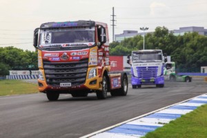 Po nakonec velmi zdařilém domácím představení v Mostě, zamíří početná ekipa Buggyry v čele s trojicí pilotů ve složení David Vršecký, Adam Lacko a Martin Kolomý do Číny / Foto zdroj: BUGGYRA media