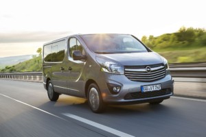 Funkčnost, komfort, všestrannost: Nové velké vany Opel Vivaro Tourer a Combi+ / Foto zdroj: OPEL