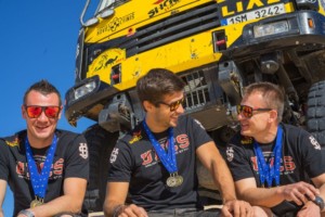 Martin Macík si veze zlato a mozoly ze saharské Rally EL Chott / Foto zdroj: Big Shock Racing