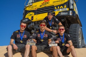 Martin Macík si veze zlato a mozoly ze saharské Rally EL Chott / Foto zdroj: Big Shock Racing