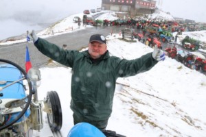 Havelka se svou Z 25 pokořil Edelweisspitze - nejvyšší bod rakouské vysokohorské silnice / Foto zdroj: ZETOR TRACTORS a.s. (foto Lenka Myšková)
