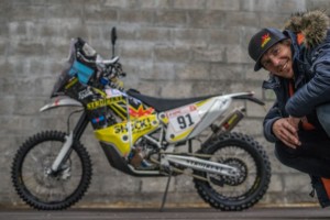 Dakarské přejímky v Le Havre: Macík se loučil s Frantou, Brabec trhal kabely / Foto zdroj: BIG SHOCK RACING