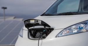 Vylepšený Nissan e-NV200: Revoluce na trhu menších užitkových vozidel. Dodávka s nulovými emisemi nyní s větším dojezdem. / Foto zdroj: NISSAN