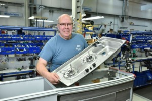 Výrobní milník: 100 000 kempinkových vozů California „Made in Hannover“ / Foto zdroj: Porsche Česká republika s.r.o. Divize Volkswagen Užitkové vozy