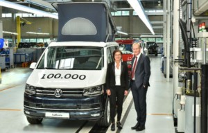 Výrobní milník: 100 000 kempinkových vozů California „Made in Hannover“ / Foto zdroj: Porsche Česká republika s.r.o. Divize Volkswagen Užitkové vozy