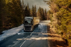 Nové podpůrné systémy řízení od společnosti Volvo Trucks představují další zvýšení bezpečnosti / Foto zdroj: Volvo Group Czech Republic, s.r.o.
