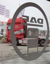 Nový DAF XF z limitované edice k 90. výročí založení společnosti DAF s pořadovým číslem 066. / Foto zdroj: DAF Trucks CZ, s.r.o.