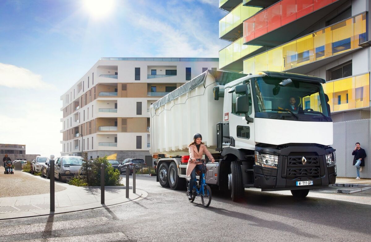 Renault Trucks zvyšuje bezpečnost účastníků silničního provozu / Foto zdroj: Volvo Group Czech Republic, s.r.o.